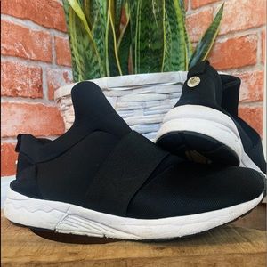 Steve Madden sneakers